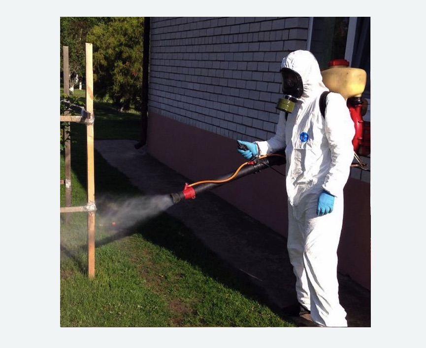 травля клещей на участке в Калачинске